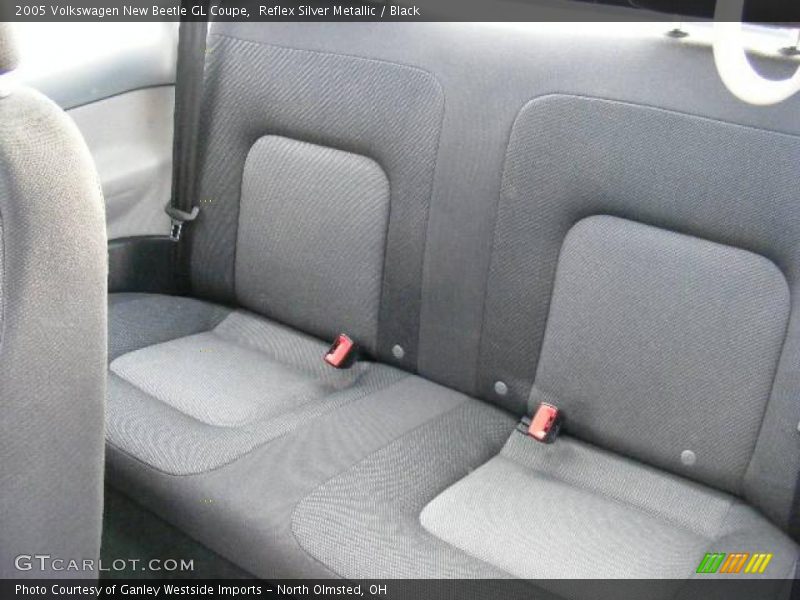 Reflex Silver Metallic / Black 2005 Volkswagen New Beetle GL Coupe