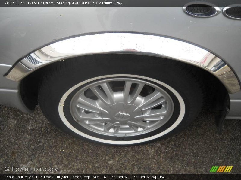 Sterling Silver Metallic / Medium Gray 2002 Buick LeSabre Custom