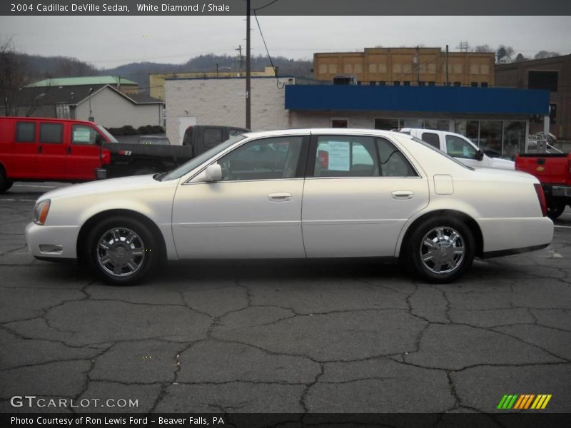 White Diamond / Shale 2004 Cadillac DeVille Sedan