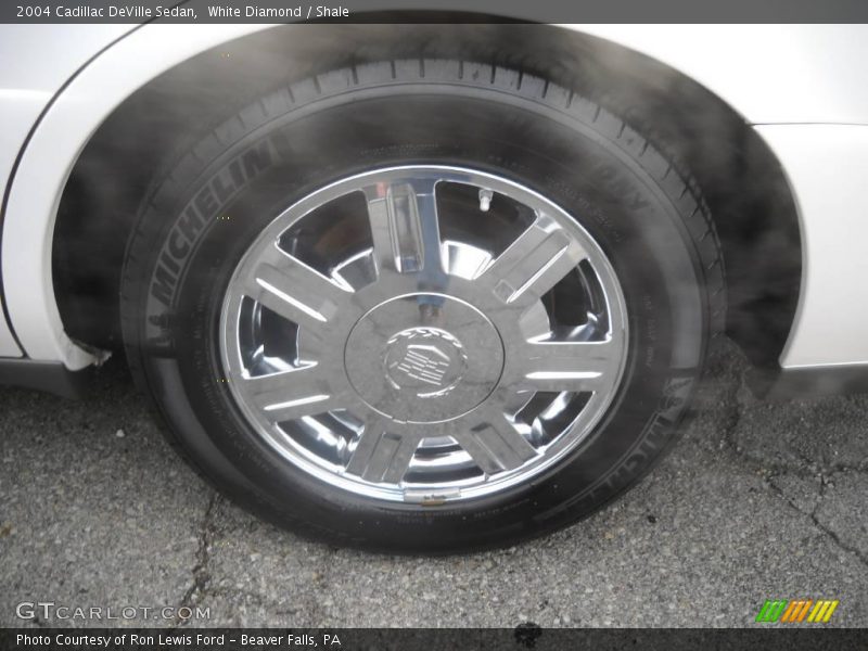 White Diamond / Shale 2004 Cadillac DeVille Sedan