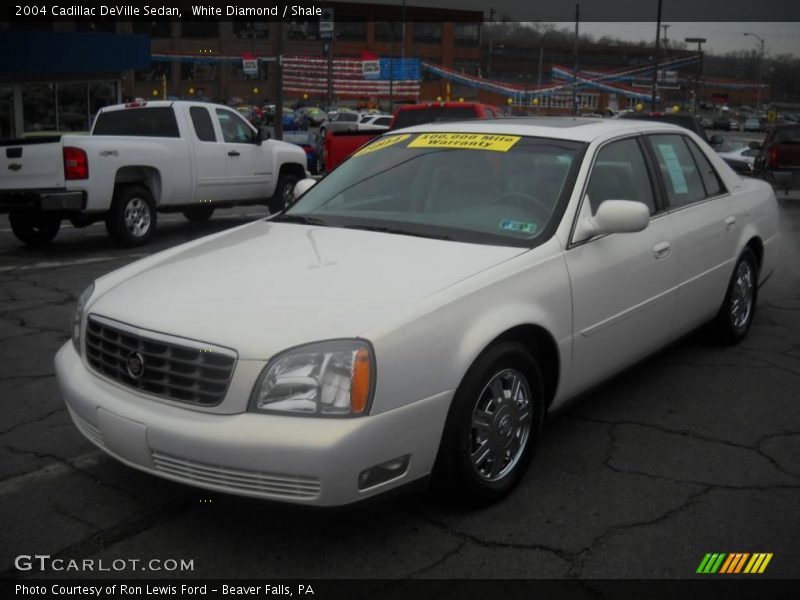White Diamond / Shale 2004 Cadillac DeVille Sedan