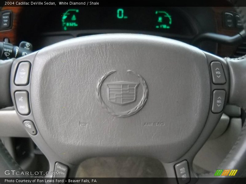 White Diamond / Shale 2004 Cadillac DeVille Sedan