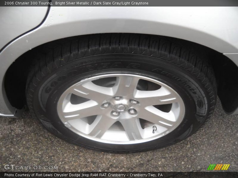 Bright Silver Metallic / Dark Slate Gray/Light Graystone 2006 Chrysler 300 Touring