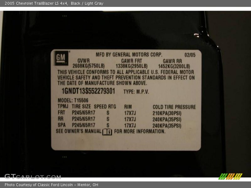 Black / Light Gray 2005 Chevrolet TrailBlazer LS 4x4