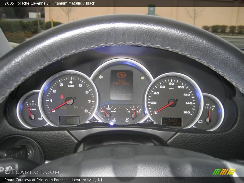 Titanium Metallic / Black 2005 Porsche Cayenne S