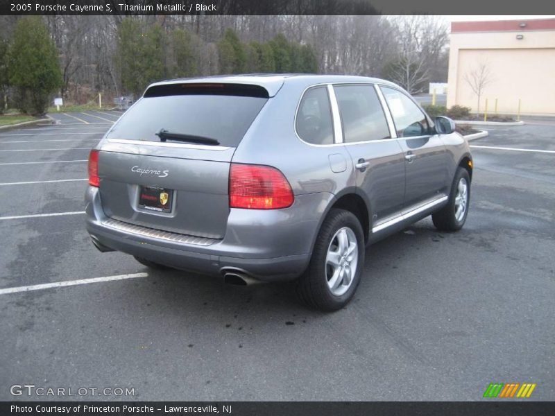 Titanium Metallic / Black 2005 Porsche Cayenne S