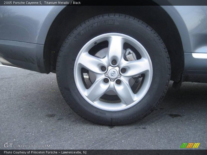 Titanium Metallic / Black 2005 Porsche Cayenne S