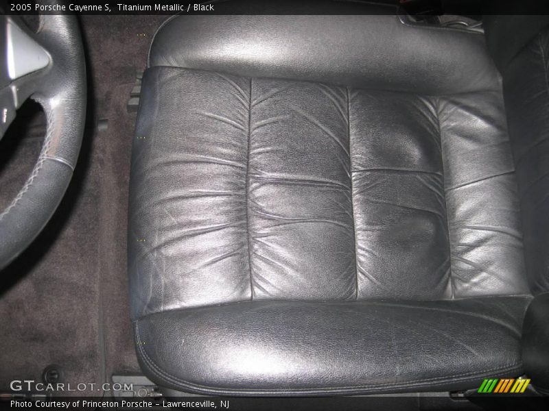 Titanium Metallic / Black 2005 Porsche Cayenne S