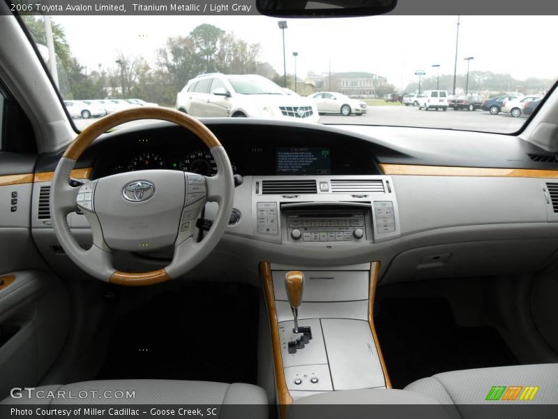 Titanium Metallic / Light Gray 2006 Toyota Avalon Limited