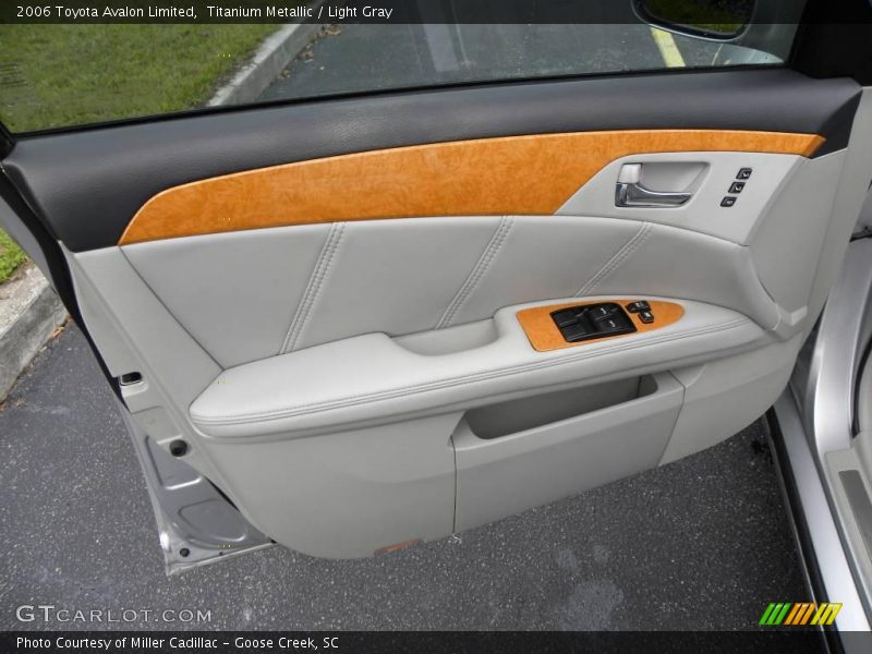 Titanium Metallic / Light Gray 2006 Toyota Avalon Limited