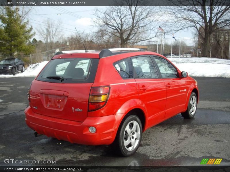 Lava Red Metallic / Graphite 2005 Pontiac Vibe
