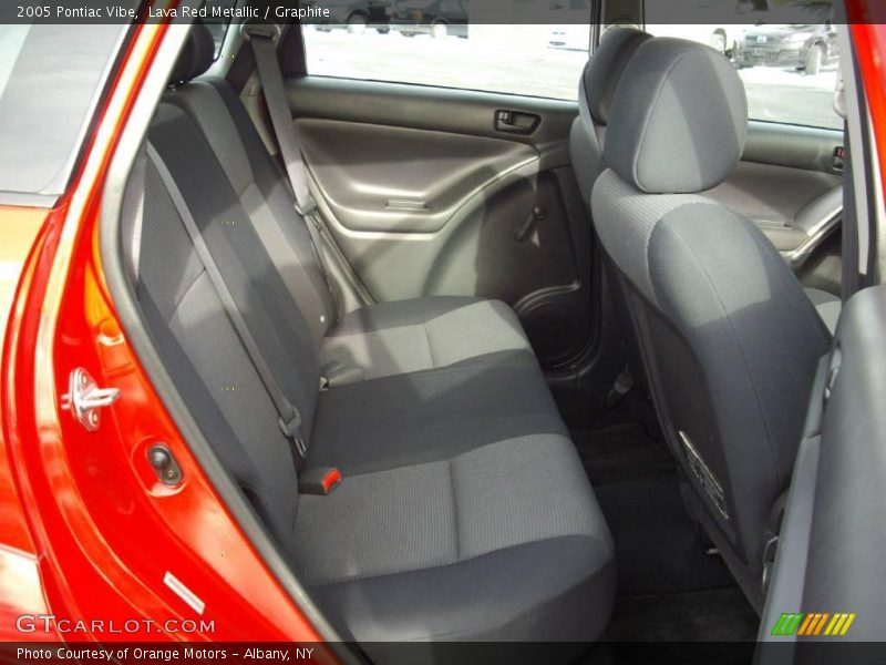 Lava Red Metallic / Graphite 2005 Pontiac Vibe