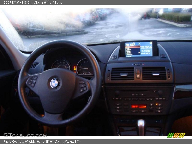 Alpine White / Terra 2007 BMW X3 3.0si