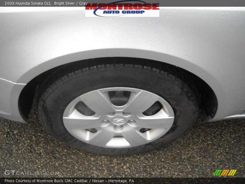 Bright Silver / Gray 2009 Hyundai Sonata GLS