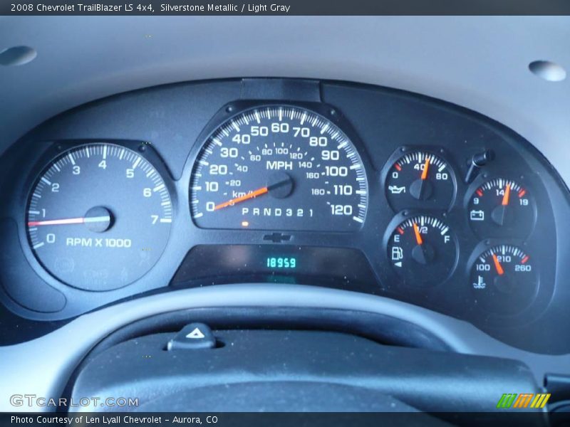Silverstone Metallic / Light Gray 2008 Chevrolet TrailBlazer LS 4x4