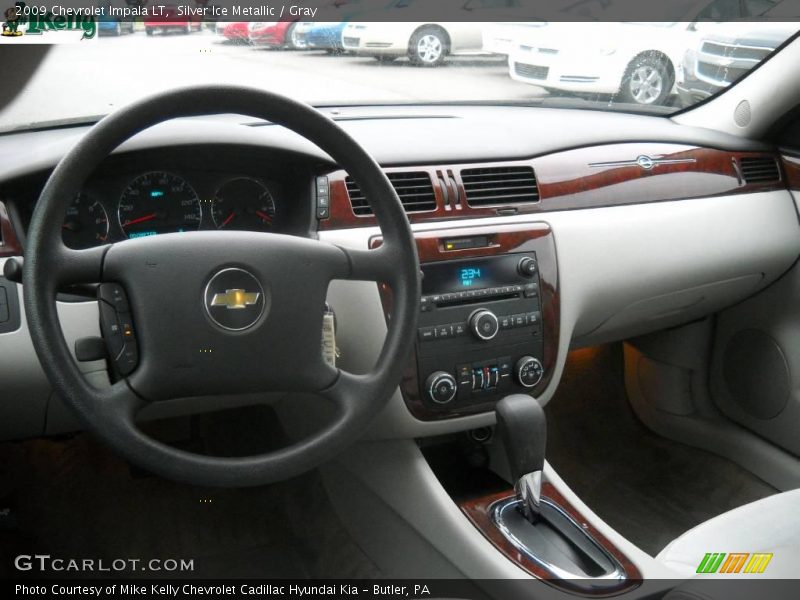 Silver Ice Metallic / Gray 2009 Chevrolet Impala LT