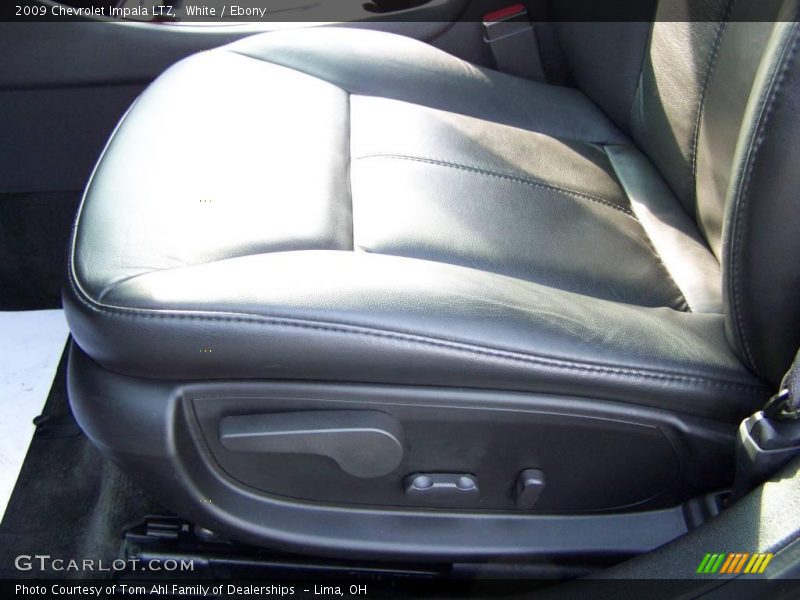White / Ebony 2009 Chevrolet Impala LTZ