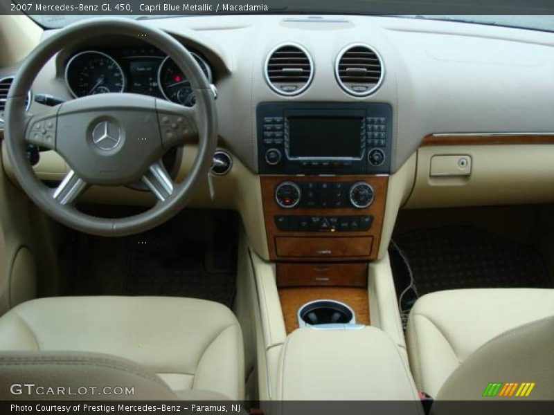 Capri Blue Metallic / Macadamia 2007 Mercedes-Benz GL 450