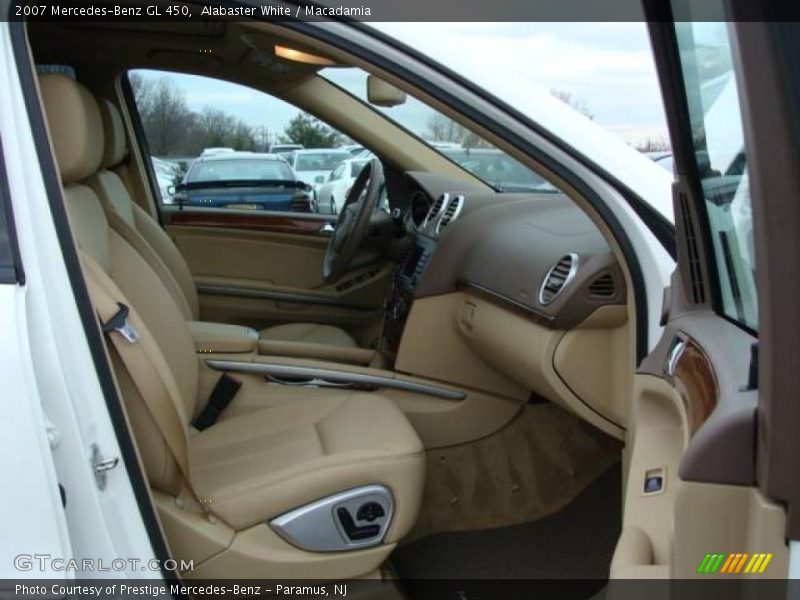 Alabaster White / Macadamia 2007 Mercedes-Benz GL 450