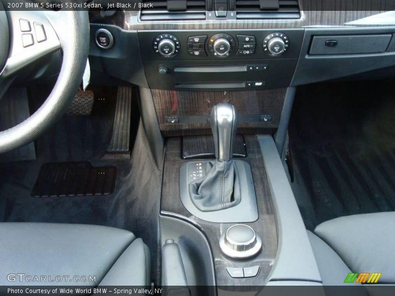 Jet Black / Black 2007 BMW 5 Series 530xi Sedan