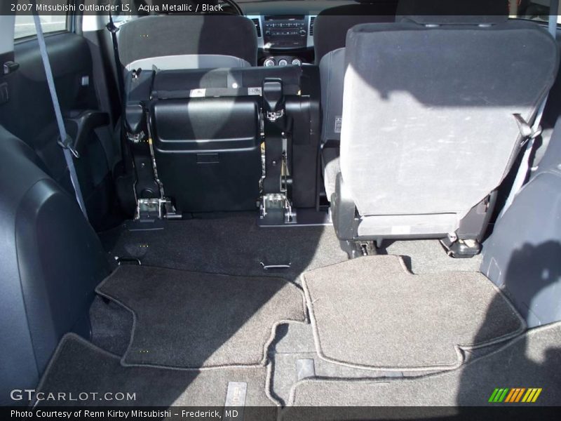 Aqua Metallic / Black 2007 Mitsubishi Outlander LS