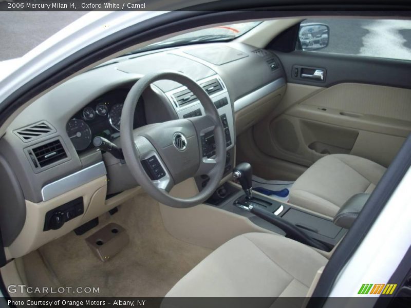 Oxford White / Camel 2006 Mercury Milan I4