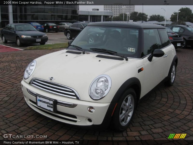 Pepper White / Black/Panther Black 2006 Mini Cooper Hardtop