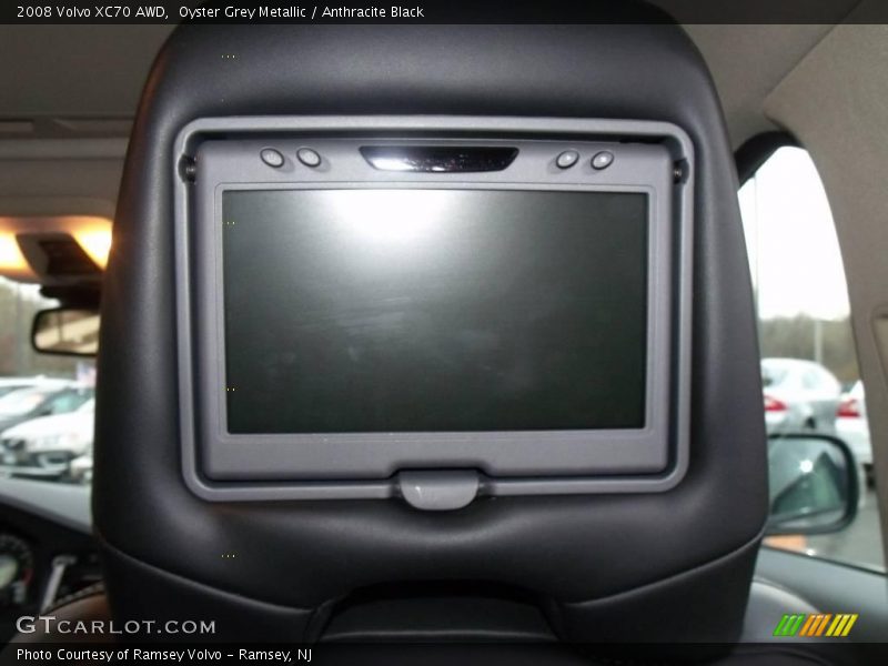 Oyster Grey Metallic / Anthracite Black 2008 Volvo XC70 AWD