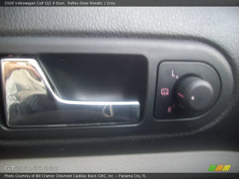 Reflex Silver Metallic / Grey 2006 Volkswagen Golf GLS 4 Door