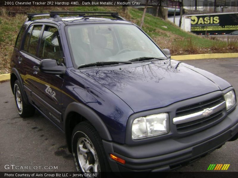 Dark Blue Metallic / Medium Gray 2001 Chevrolet Tracker ZR2 Hardtop 4WD