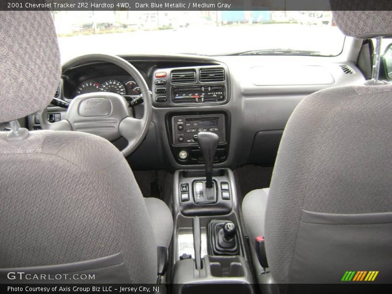 Dark Blue Metallic / Medium Gray 2001 Chevrolet Tracker ZR2 Hardtop 4WD