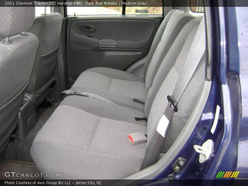 Dark Blue Metallic / Medium Gray 2001 Chevrolet Tracker ZR2 Hardtop 4WD