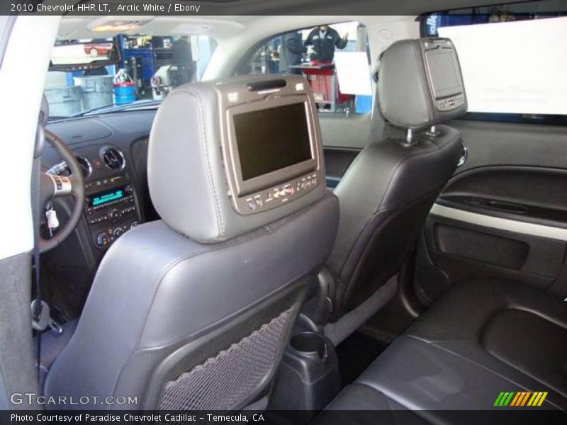 Arctic White / Ebony 2010 Chevrolet HHR LT