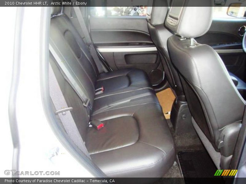Arctic White / Ebony 2010 Chevrolet HHR LT