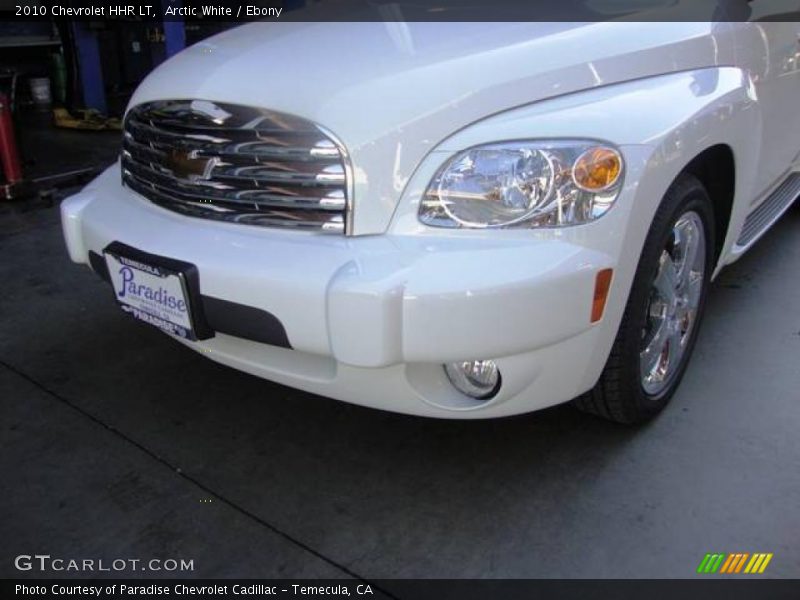 Arctic White / Ebony 2010 Chevrolet HHR LT
