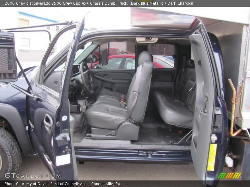 Dark Blue Metallic / Dark Charcoal 2006 Chevrolet Silverado 3500 Crew Cab 4x4 Chassis Dump Truck