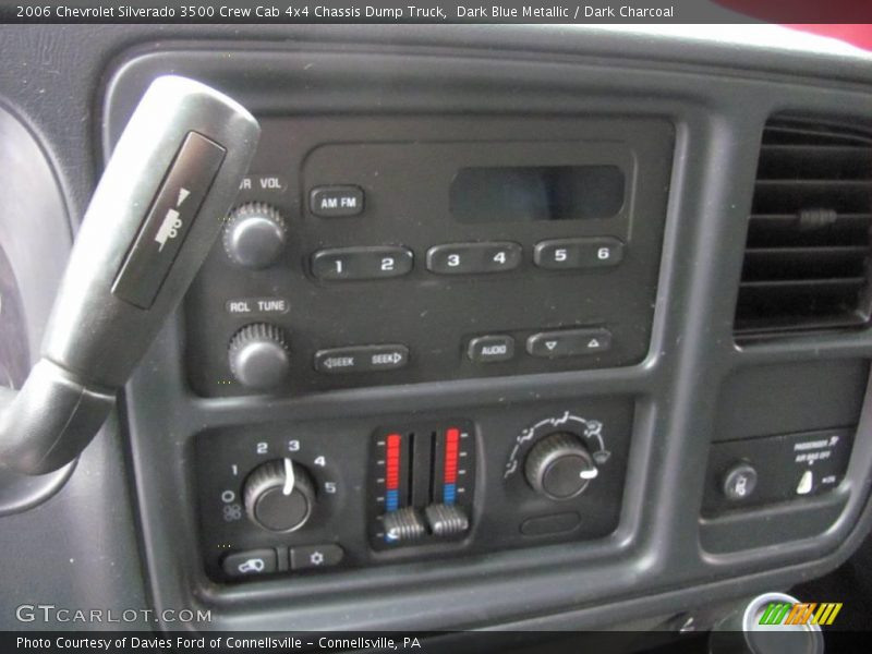 Dark Blue Metallic / Dark Charcoal 2006 Chevrolet Silverado 3500 Crew Cab 4x4 Chassis Dump Truck