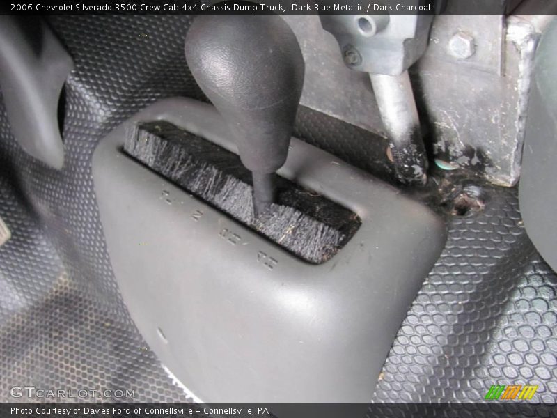 Dark Blue Metallic / Dark Charcoal 2006 Chevrolet Silverado 3500 Crew Cab 4x4 Chassis Dump Truck