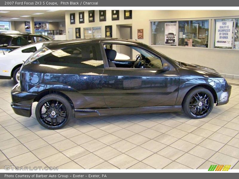 Pitch Black / Charcoal 2007 Ford Focus ZX3 S Coupe