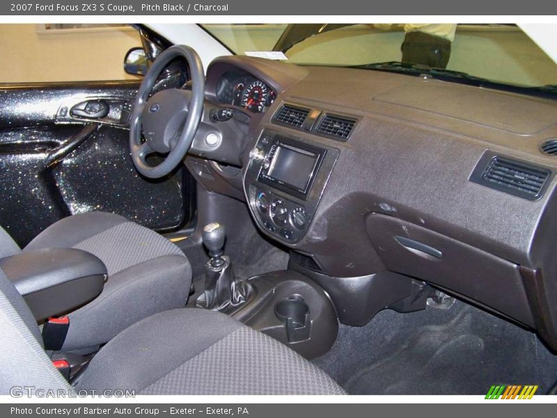 Pitch Black / Charcoal 2007 Ford Focus ZX3 S Coupe