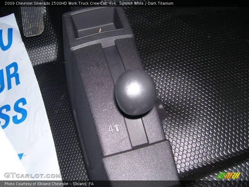 Summit White / Dark Titanium 2009 Chevrolet Silverado 2500HD Work Truck Crew Cab 4x4