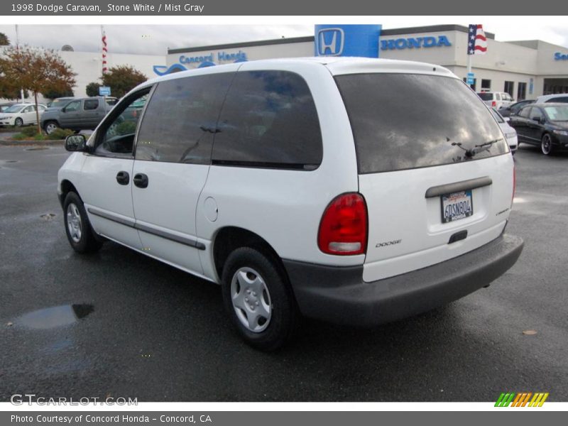 Stone White / Mist Gray 1998 Dodge Caravan