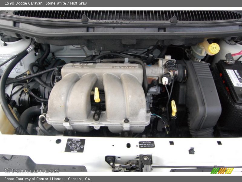 Stone White / Mist Gray 1998 Dodge Caravan