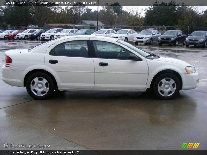 Stone White / Dark Slate Gray 2004 Dodge Stratus SE Sedan