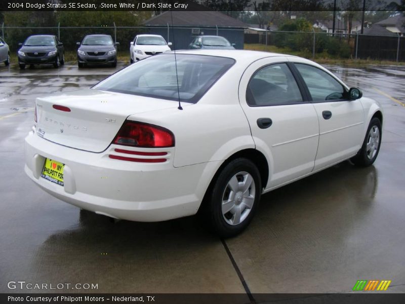 Stone White / Dark Slate Gray 2004 Dodge Stratus SE Sedan