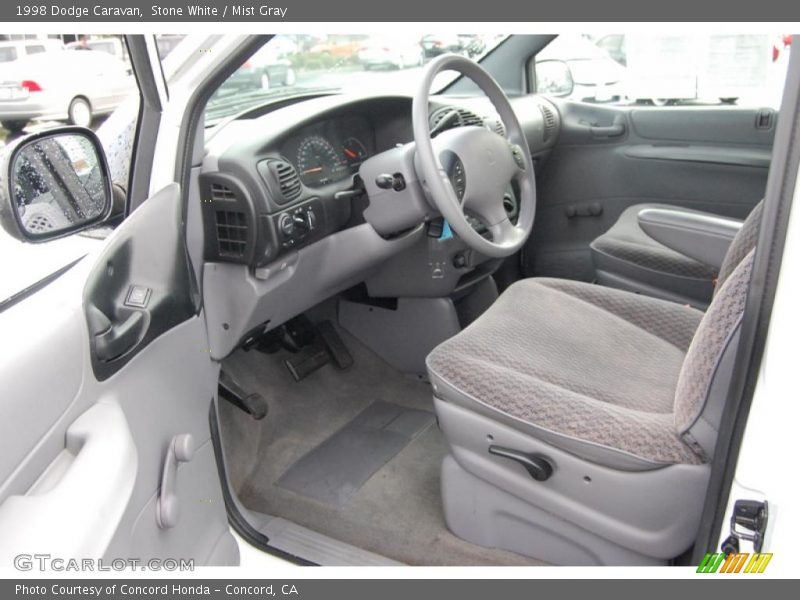Stone White / Mist Gray 1998 Dodge Caravan