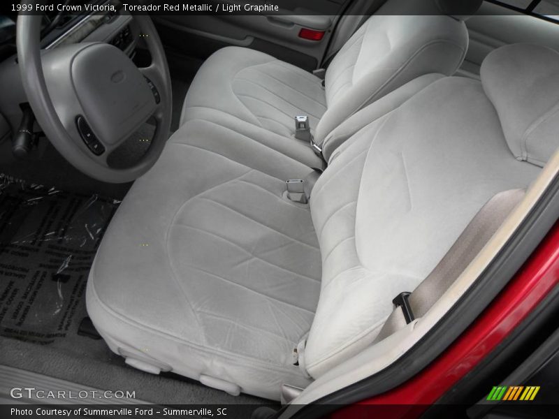 Toreador Red Metallic / Light Graphite 1999 Ford Crown Victoria