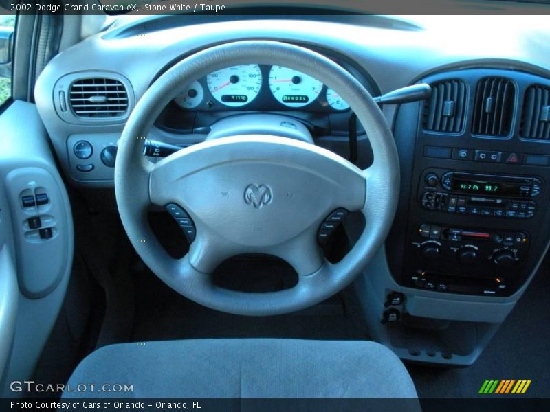 Stone White / Taupe 2002 Dodge Grand Caravan eX