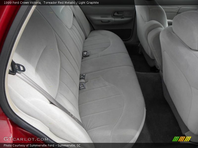 Toreador Red Metallic / Light Graphite 1999 Ford Crown Victoria