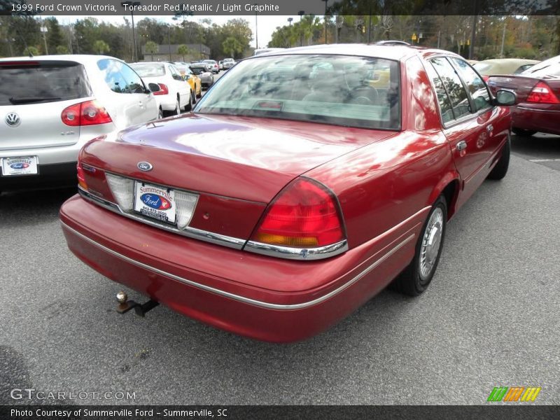 Toreador Red Metallic / Light Graphite 1999 Ford Crown Victoria